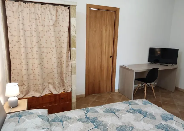 Il Geco فندق مبيت وإفطار غالّيبولي